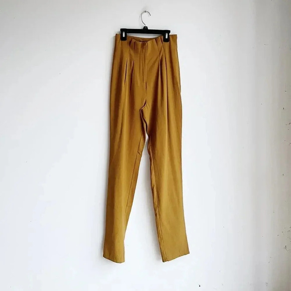 NEW KITTENISH | Dijon High Waisted Seam Tailored Pants | Multiple Sizes - Picture 2 of 9